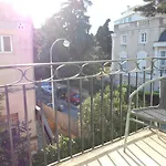 Hotel Les Cygnes 3*