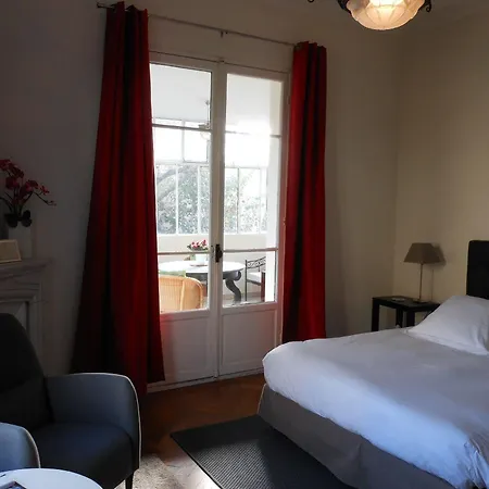 Les Cygnes Hotell