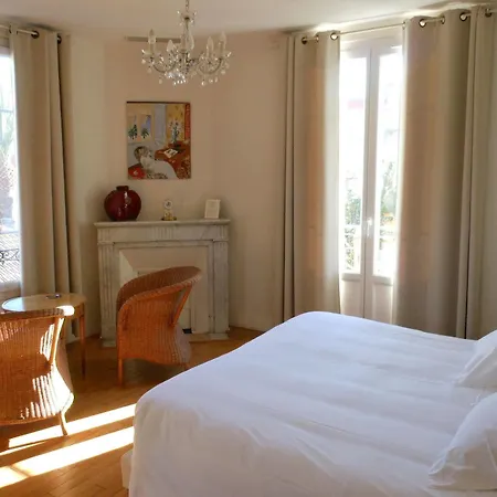 Hotell Les Cygnes 3*