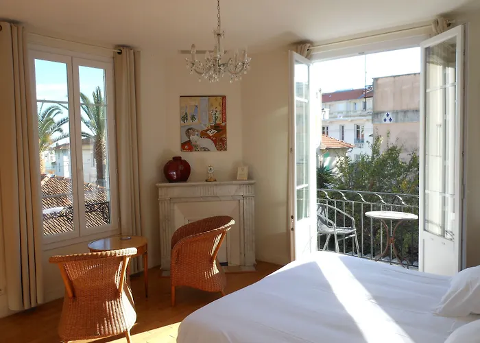 Hotell Les Cygnes 3*