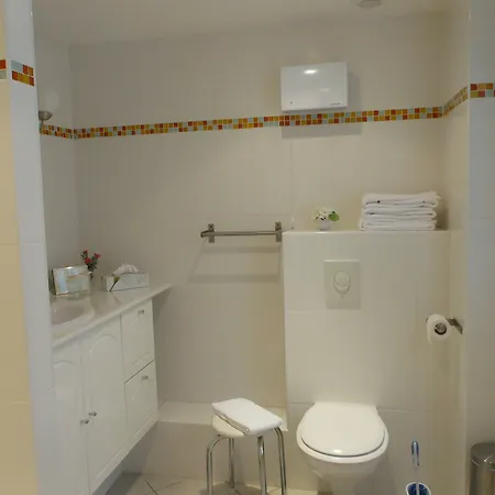 レ シグネス 3* ニース